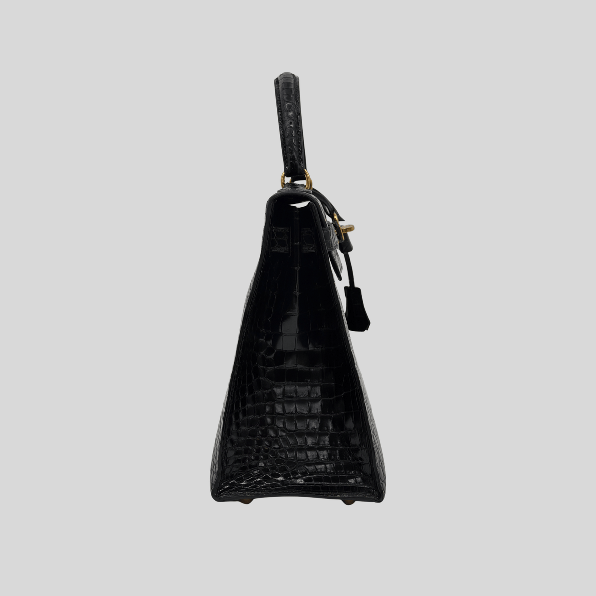 Hermès Kelly 28 Black Porosus Crocodile Leather Gold Hardware | Randolph Goods