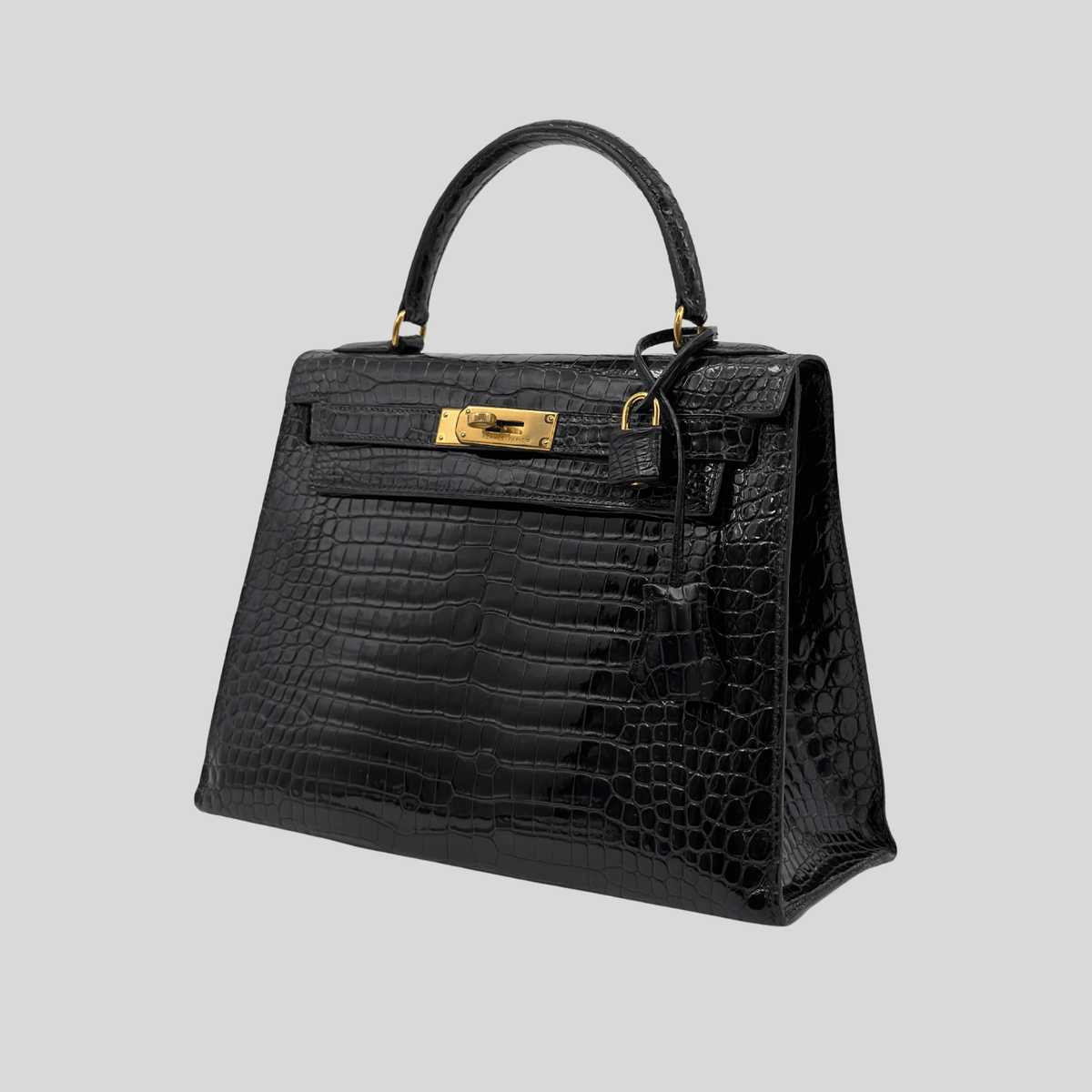 Hermès Kelly 28 Black Porosus Crocodile Leather Gold Hardware | Randolph Goods