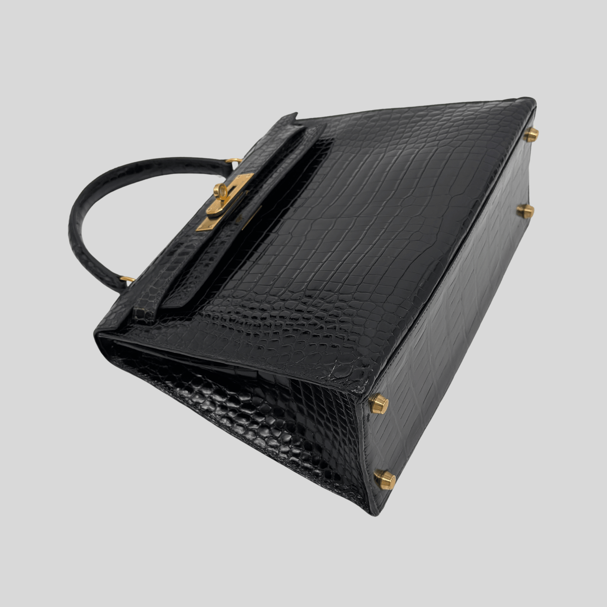Hermès Kelly 28 Black Porosus Crocodile Leather Gold Hardware | Randolph Goods
