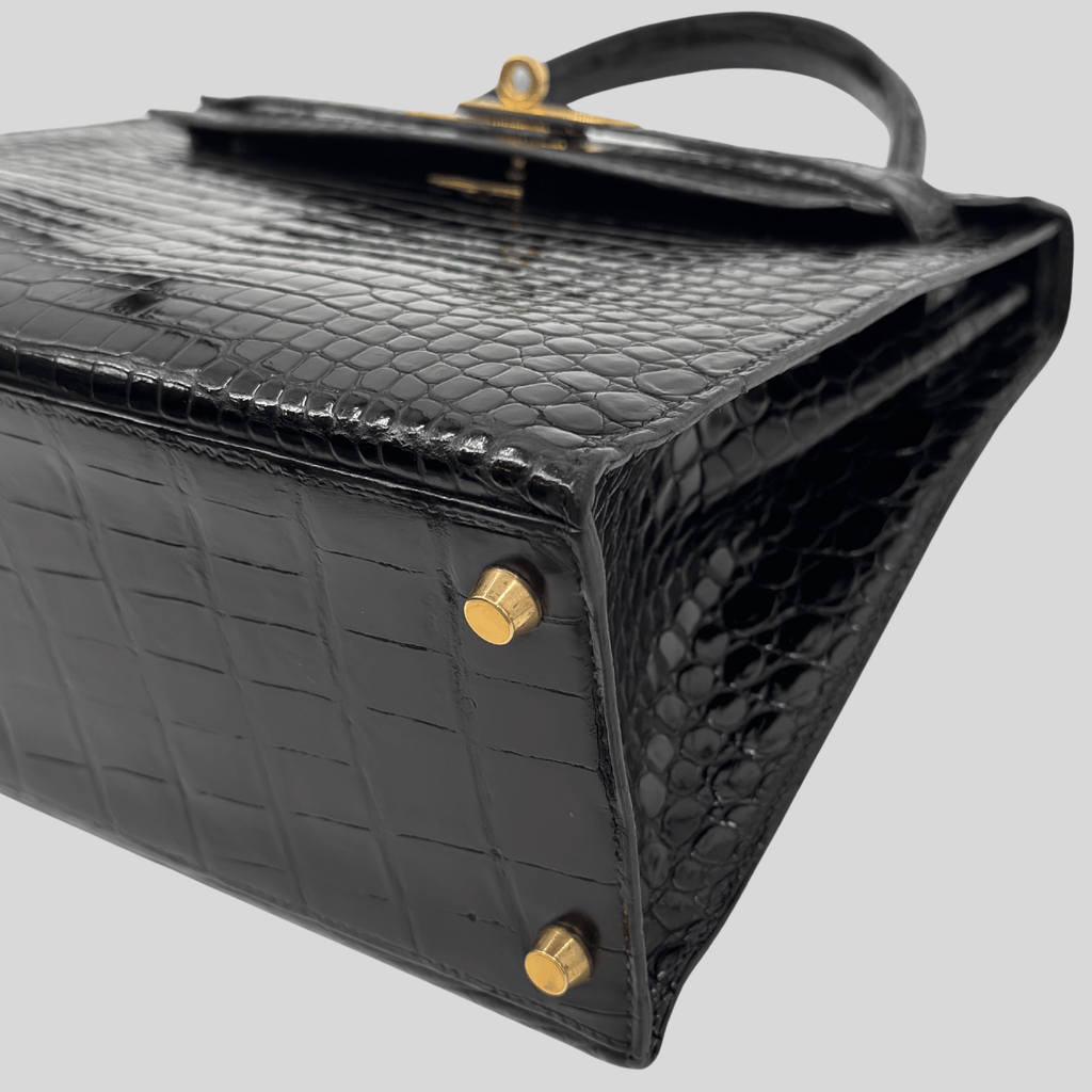Hermès Kelly 28 Black Porosus Crocodile Leather Gold Hardware | Randolph Goods