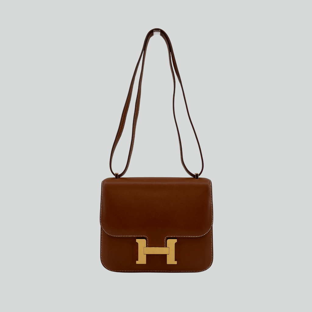 Hermès Constance 18 Fauve Barenia Gold Hardware | Randolph Goods