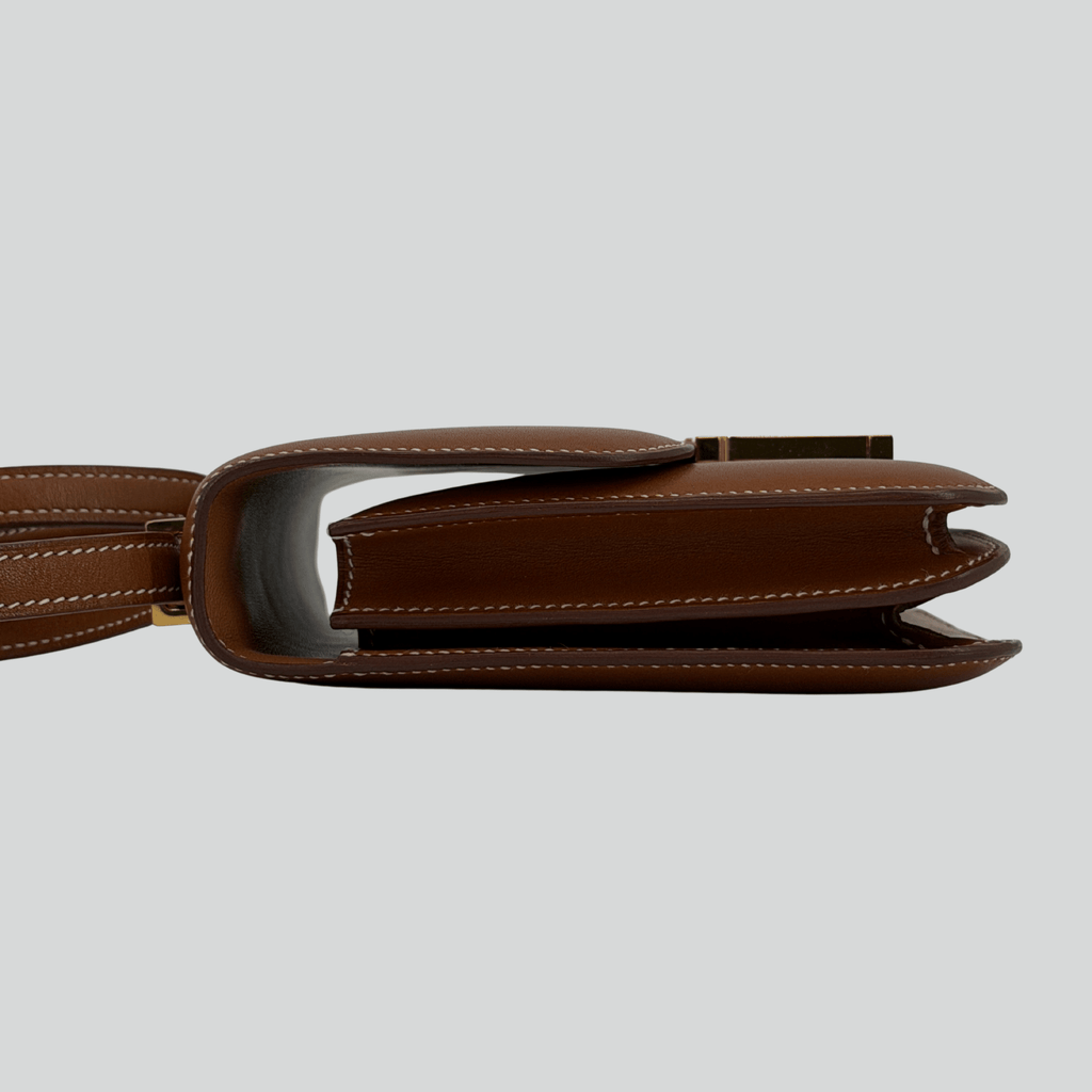 Hermès Constance 18 Fauve Barenia Gold Hardware | Randolph Goods