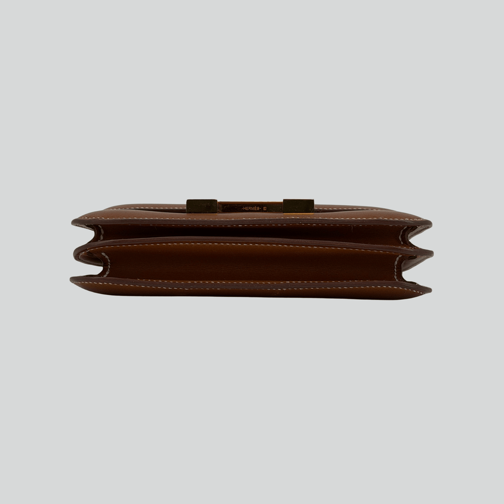 Hermès Constance 18 Fauve Barenia Gold Hardware | Randolph Goods