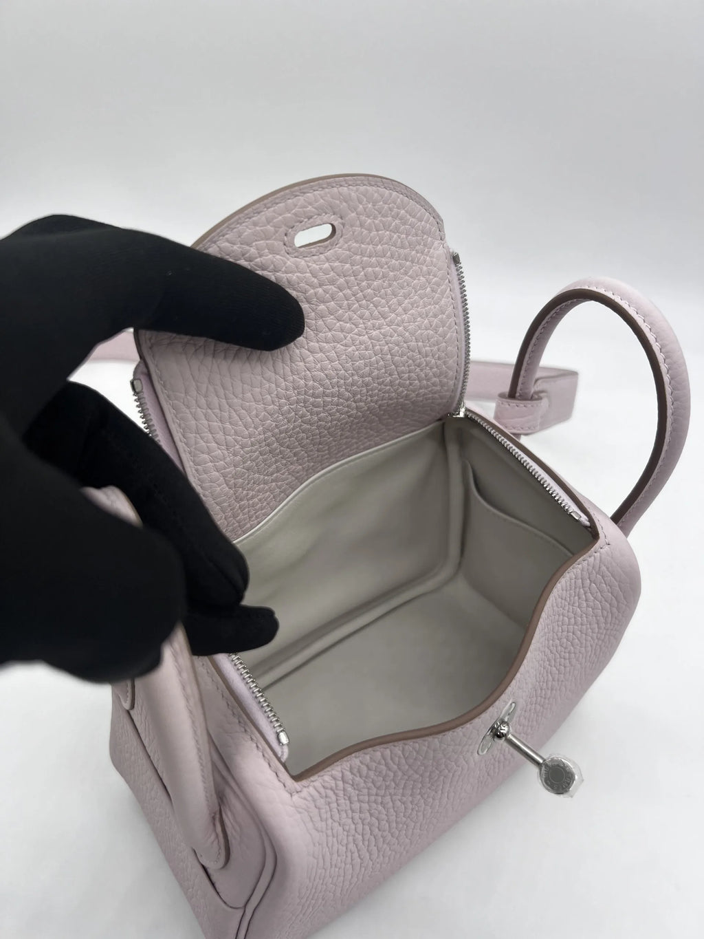 Hermès Mini Lindy Mauve Pale Togo Leather Palladium Hardware