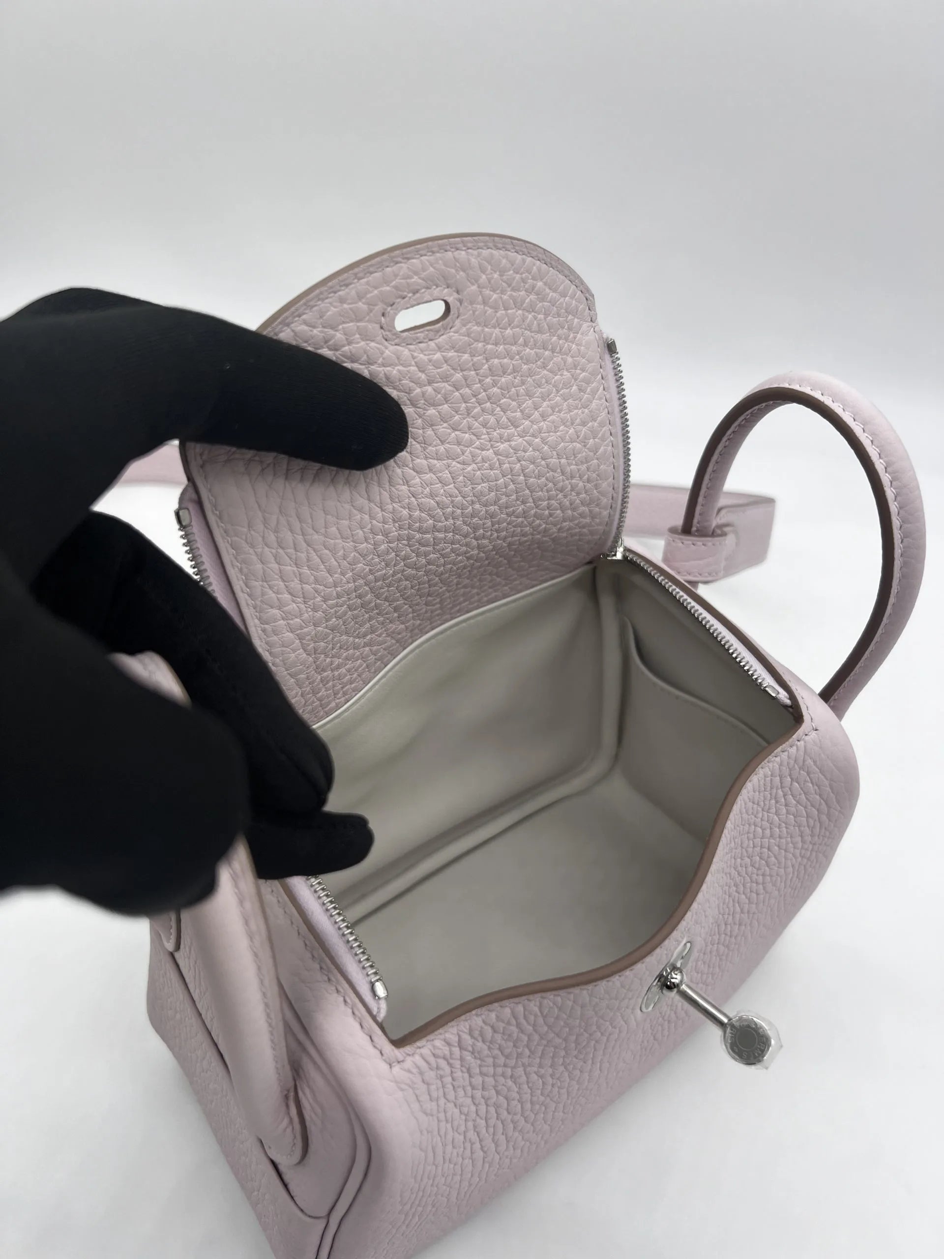 Hermès Mini Lindy Mauve Pale Togo Leather Palladium Hardware