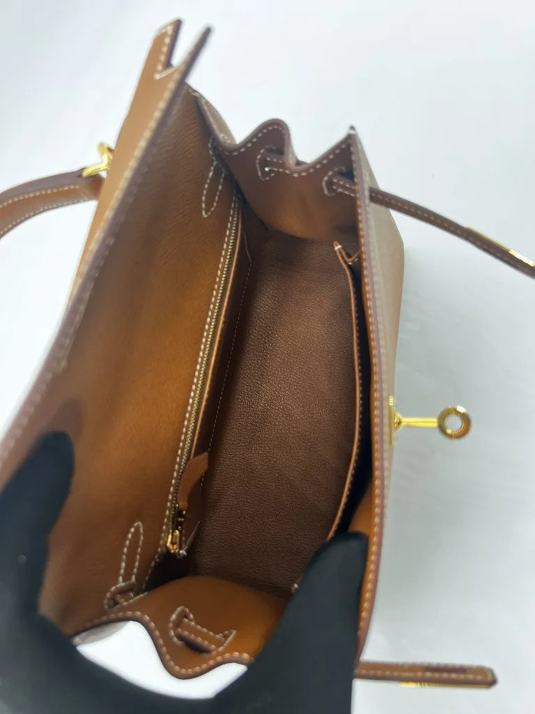 Hermès Kelly 25 Gold Epsom Leather, Gold Hardware