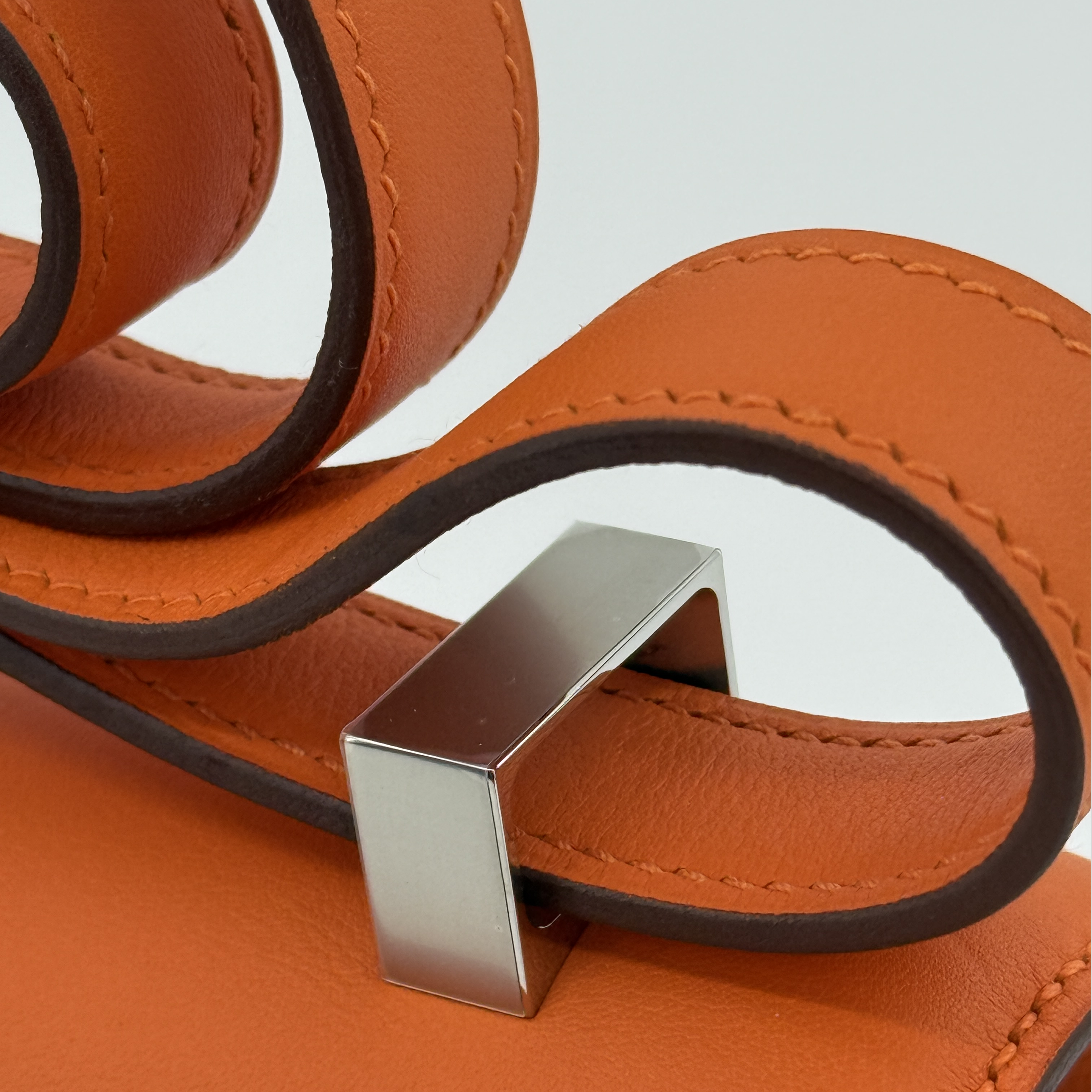 Hermès Constance 24 Feu Swift Palladium Hardware