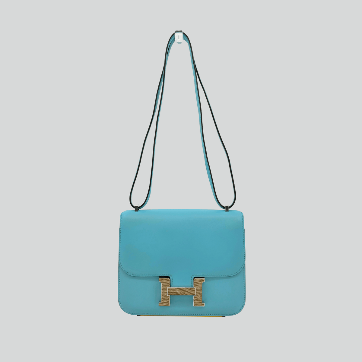 Hermès Constance 18 Bleu Atoll/Ficelle Lizard buckle Swift Palladium Hardware | Randolph Goods