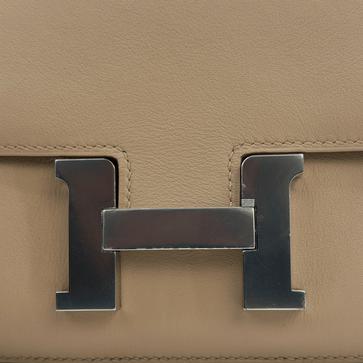 Hermès Constance 18 Gris Tourterelle Swift Palladium Hardware