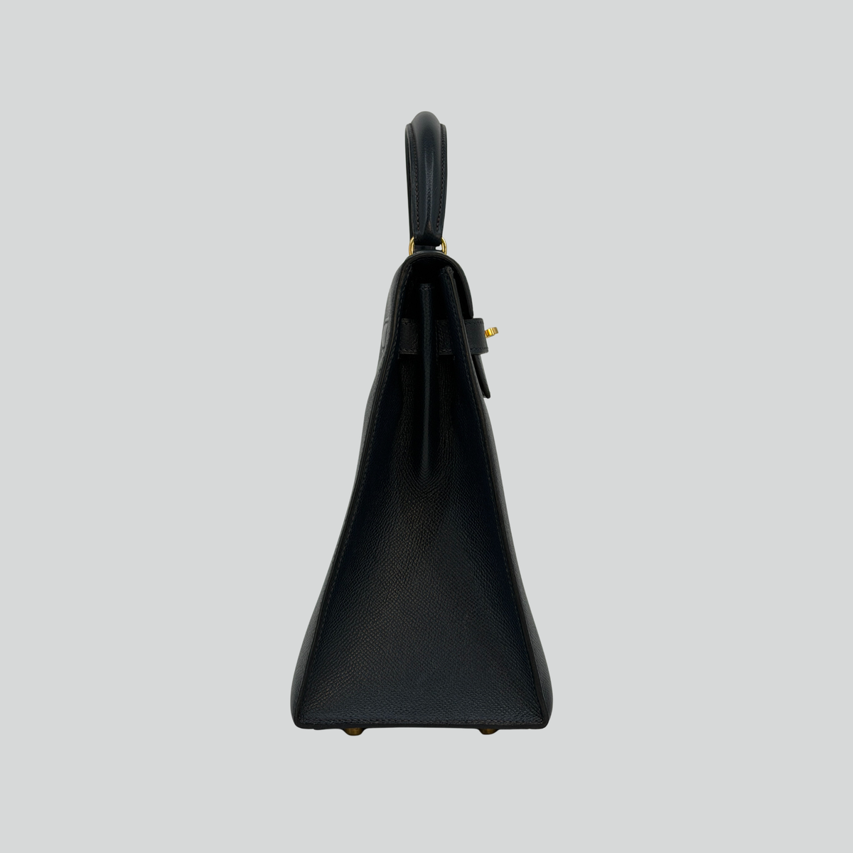 Hermès Kelly 32 Bleu Indigo Courchevel Gold Hardware | Randolph Goods