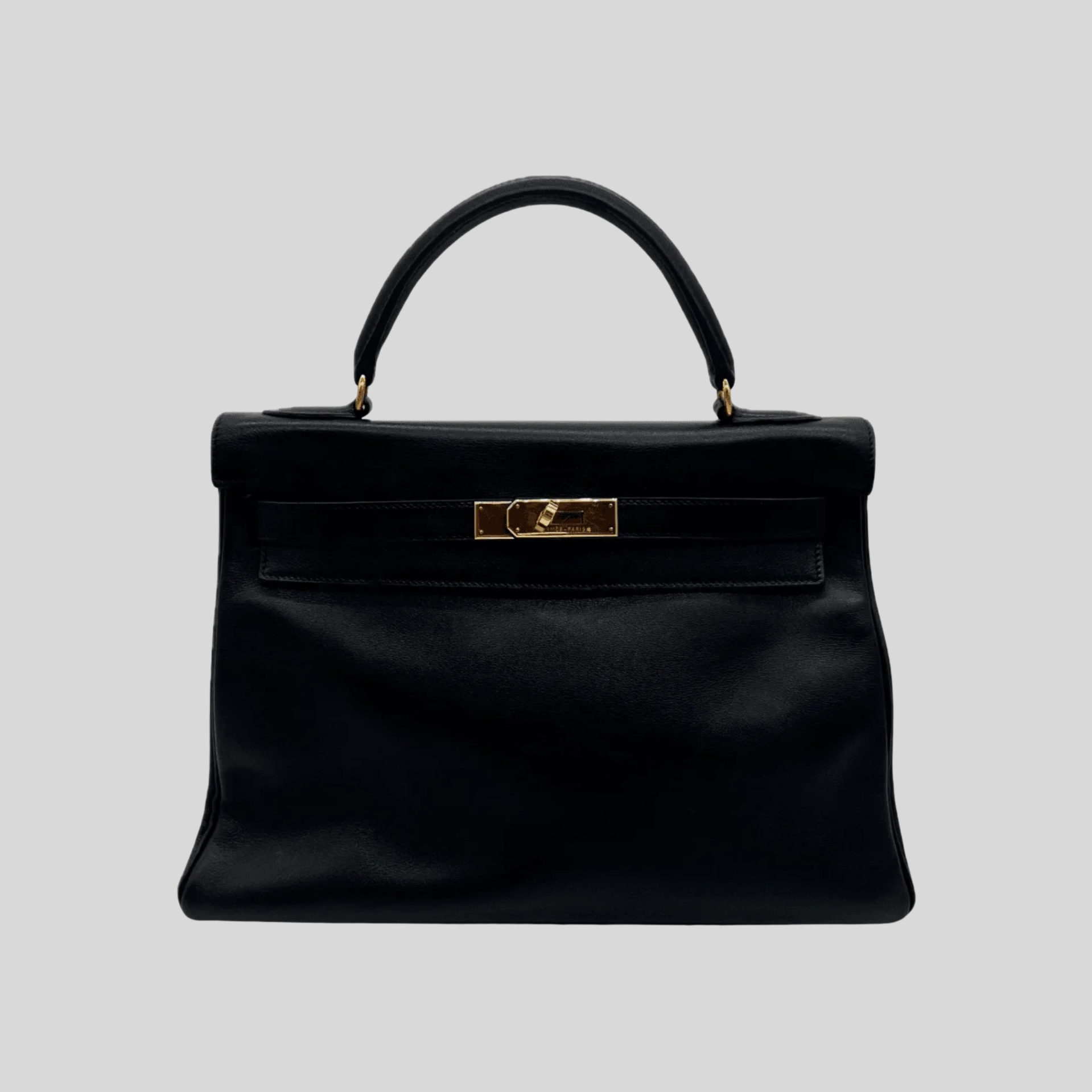 Hermès Kelly 32 Noir Gulliver Leather Gold Hardware