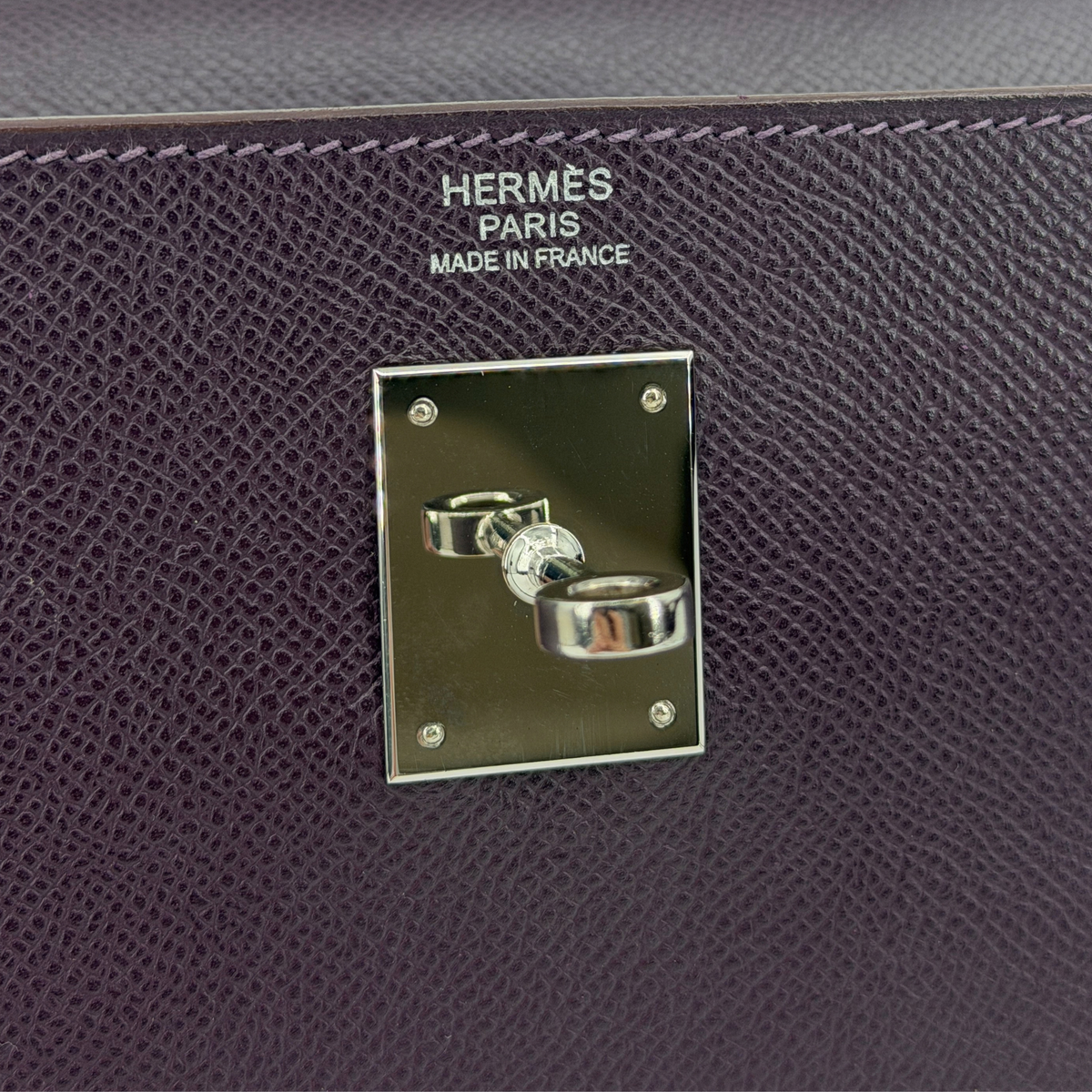 Hermès Kelly 32 Raisin Epsom Palladium Hardware | Randolph Goods