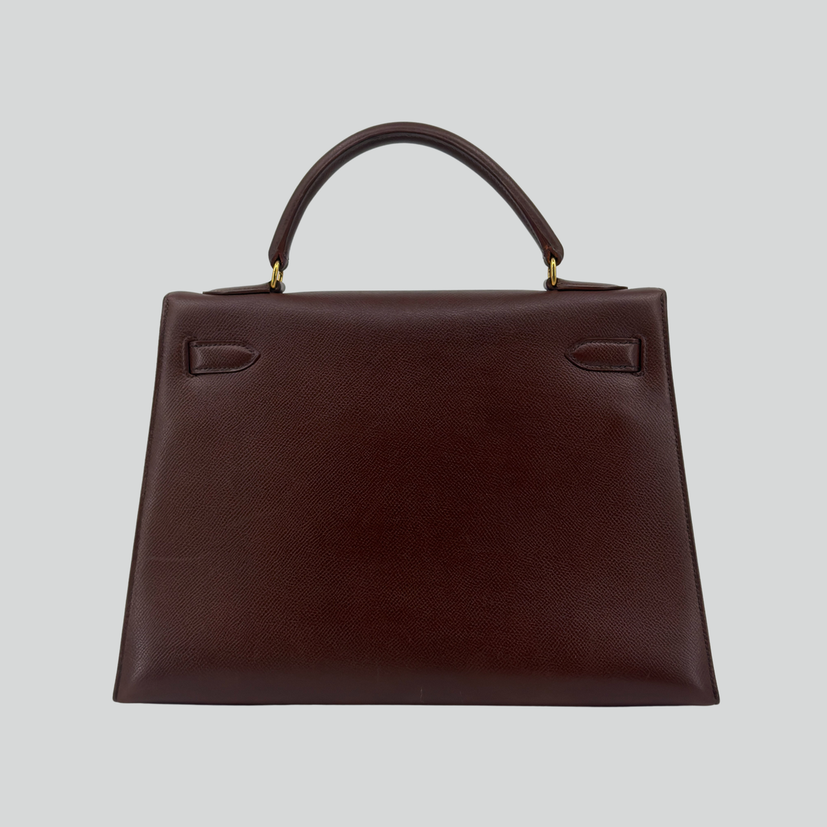 Hermès Kelly 32 Sellier Marron Foncé Courchevel Gold Hardware | Randolph Goods