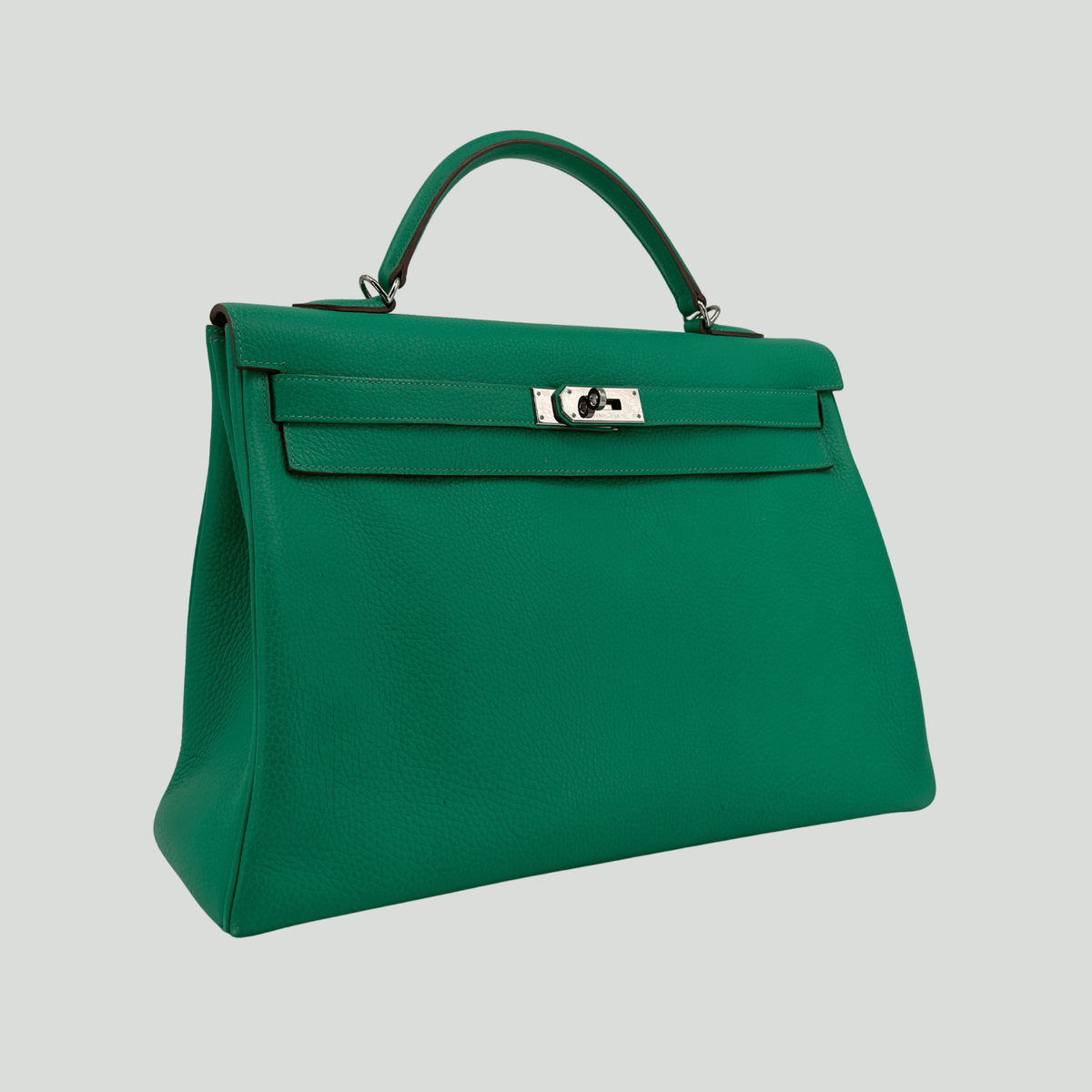 Hermès Kelly 40 Menthe Togo Palladium Hardware | Randolph Goods