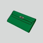 Hermès Kelly To Go Vert Comics Chèvre Palladium Hardware | Randolph Goods