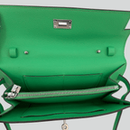 Hermès Kelly To Go Vert Comics Chèvre Palladium Hardware | Randolph Goods