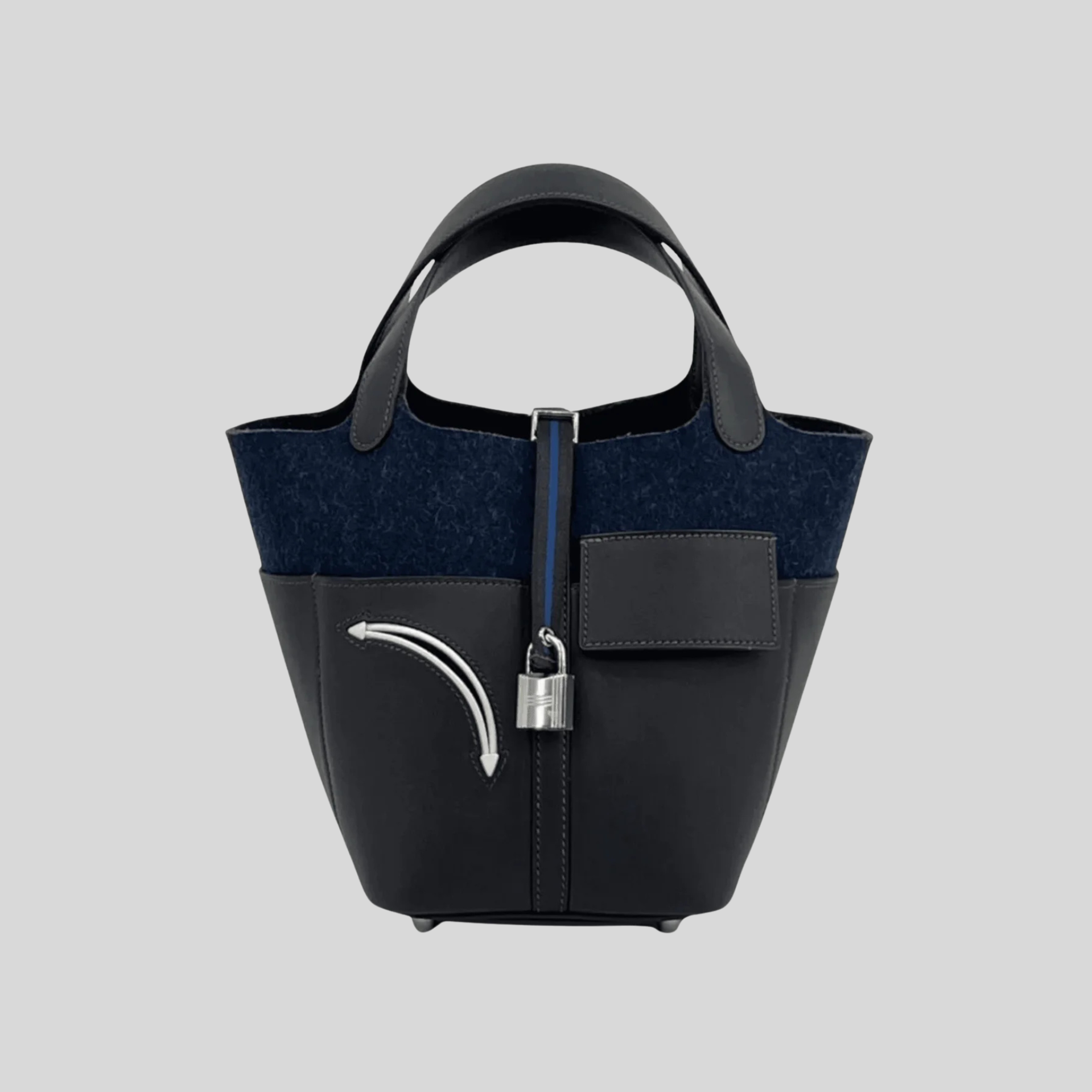 Hermès Picotin Lock 18 Limited Edition ‘Go Team’ – Bleu Nuit/Caban