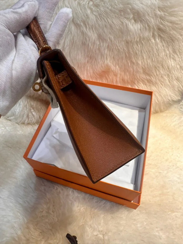 Hermès Mini Kelly Touch Gold Madame & Matte Alligator Gold Hardware