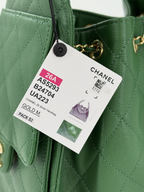 Chanel 25 Hobo Small Métiers d’Art 26A Green Caviar Leather Gold Hardware