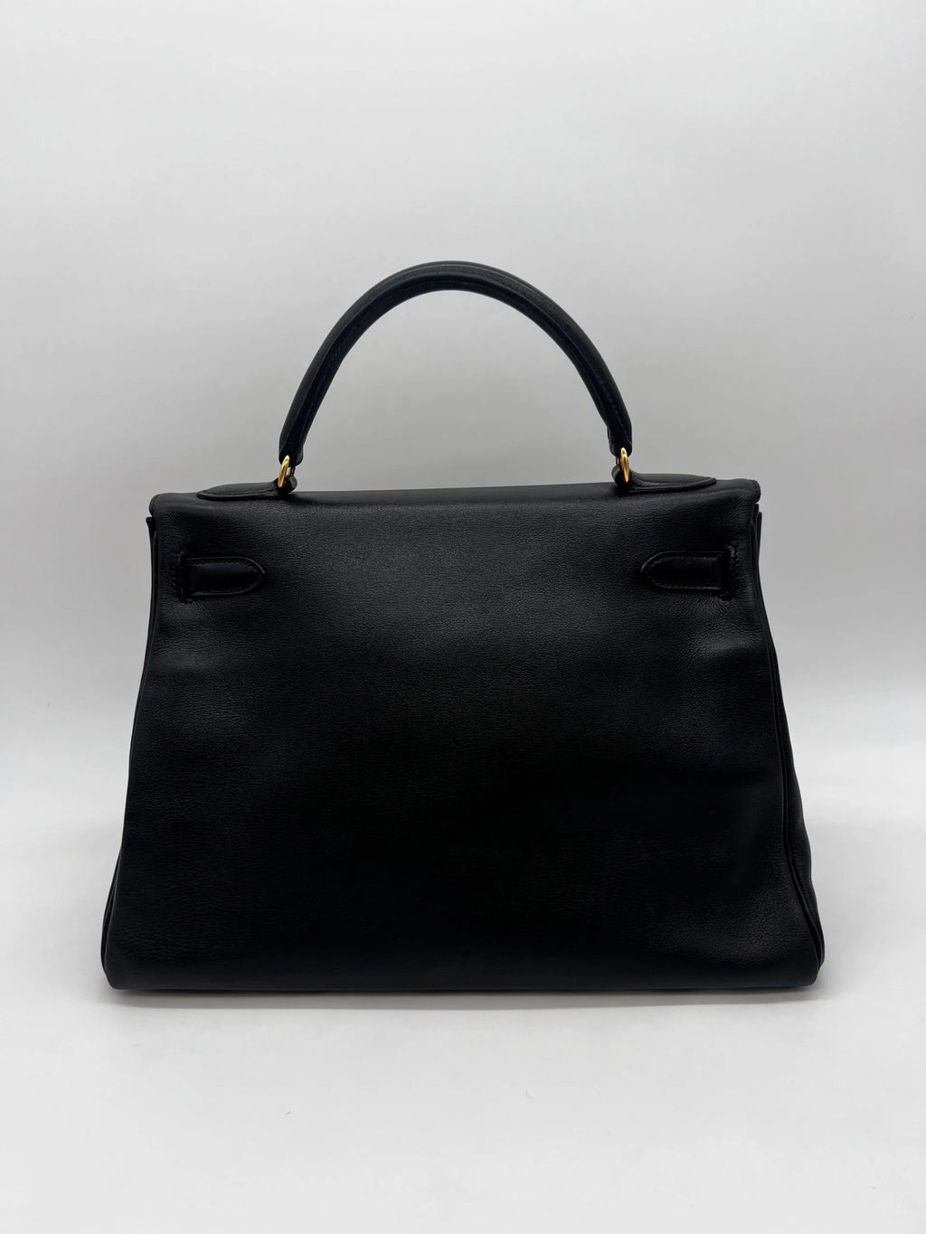 Hermès Kelly 32 Noir Gulliver Leather Gold Hardware