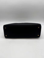 Hermès Kelly 32 Noir Gulliver Leather Gold Hardware