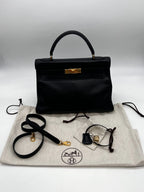 Hermès Kelly 32 Noir Gulliver Leather Gold Hardware