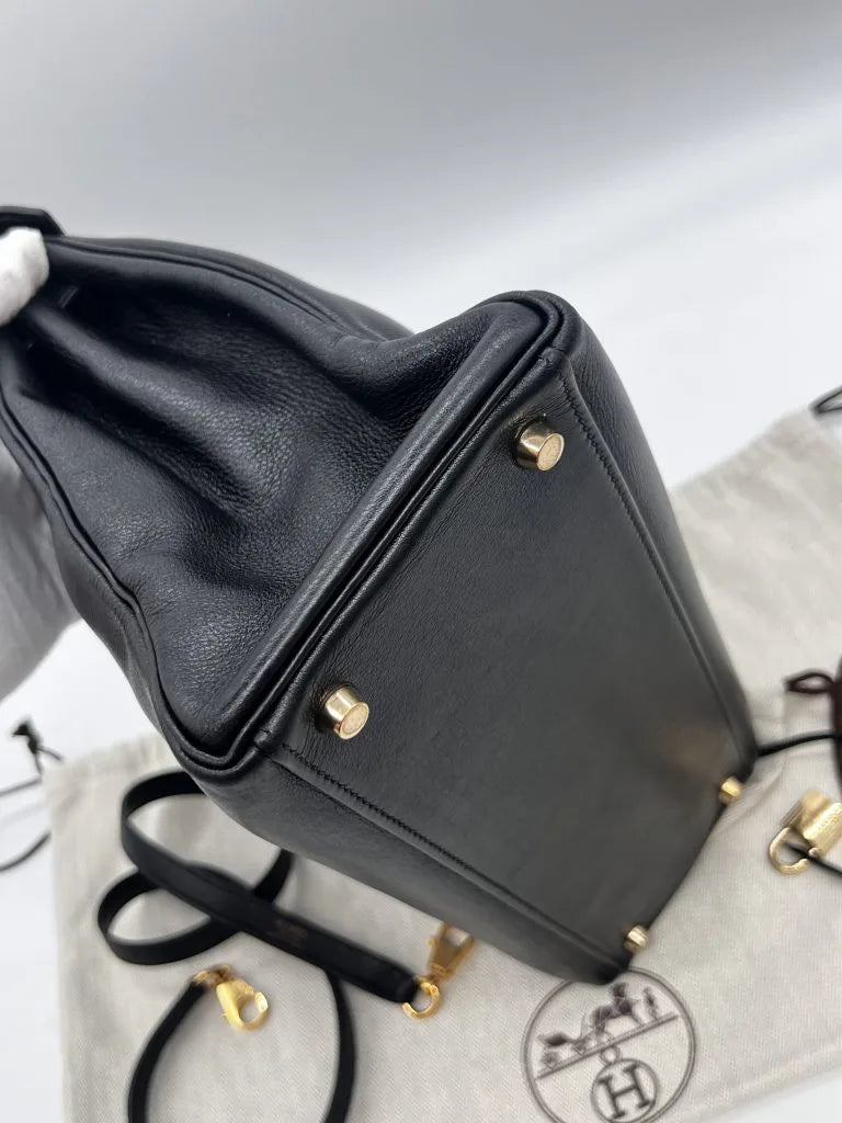 Hermès Kelly 32 Noir Gulliver Leather Gold Hardware