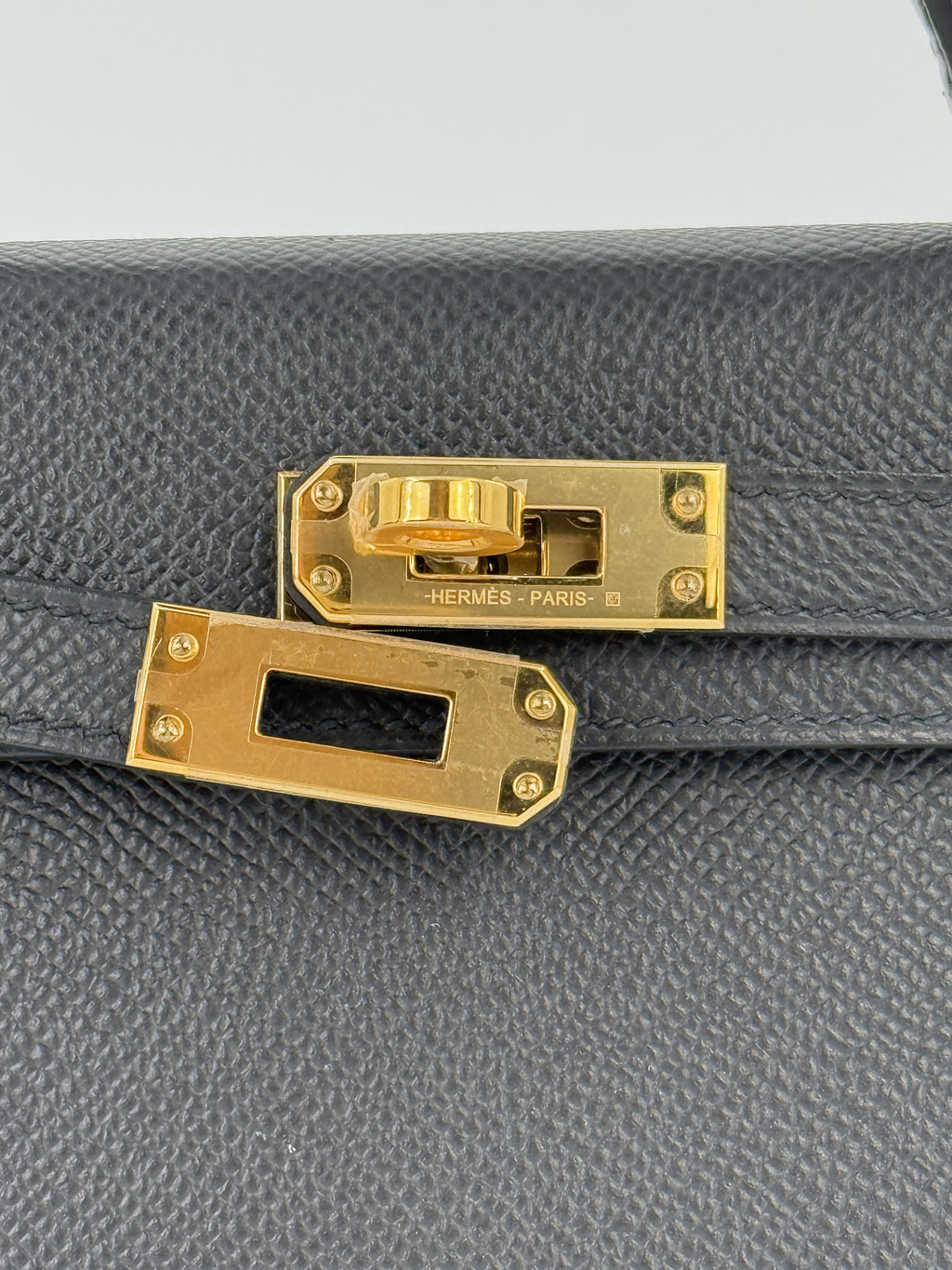 Hermès Mini Kelly 20 Noir Epsom Gold Hardware