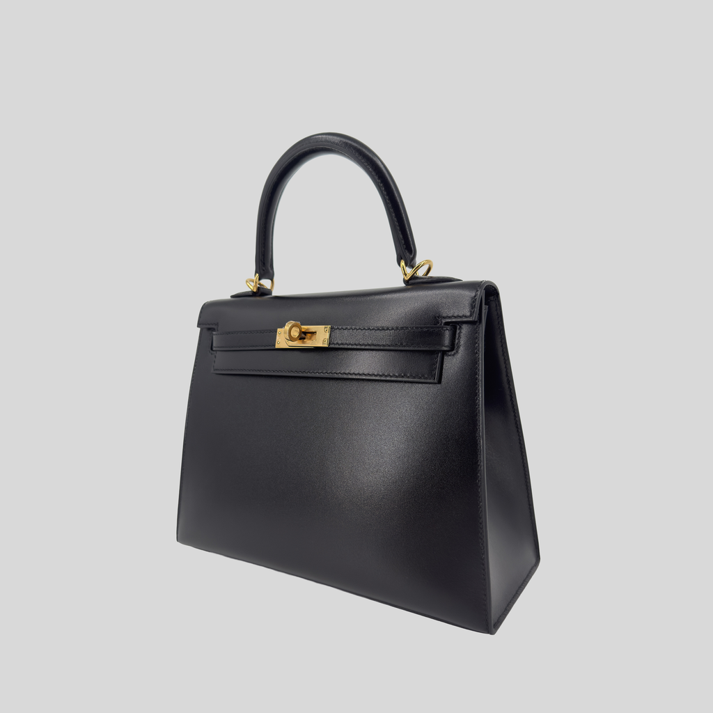Hermès Kelly 25 Sellier Black Box Leather Gold Hardware