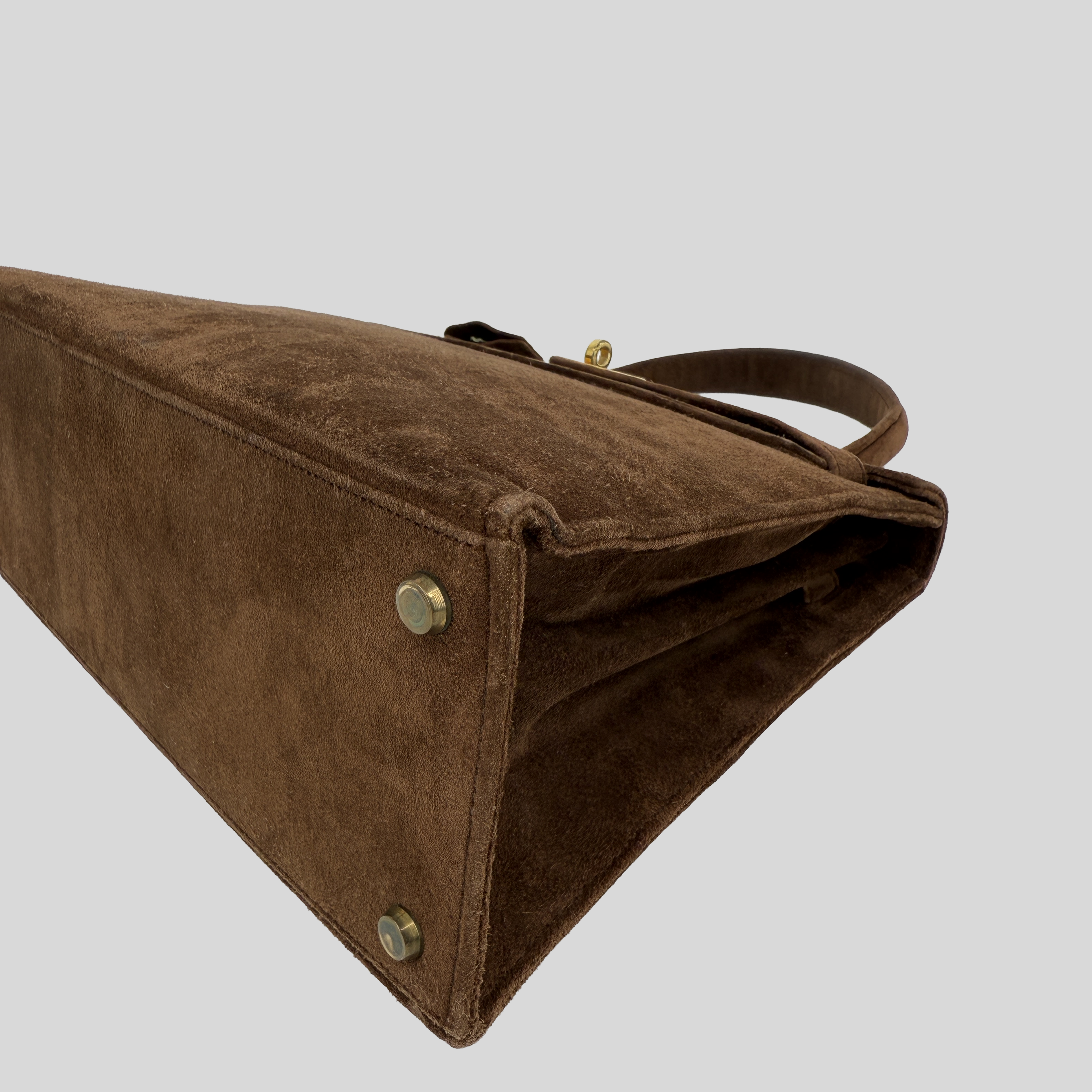 Hermès Kelly 28 Chocolate Doblis Suede Gold Hardware