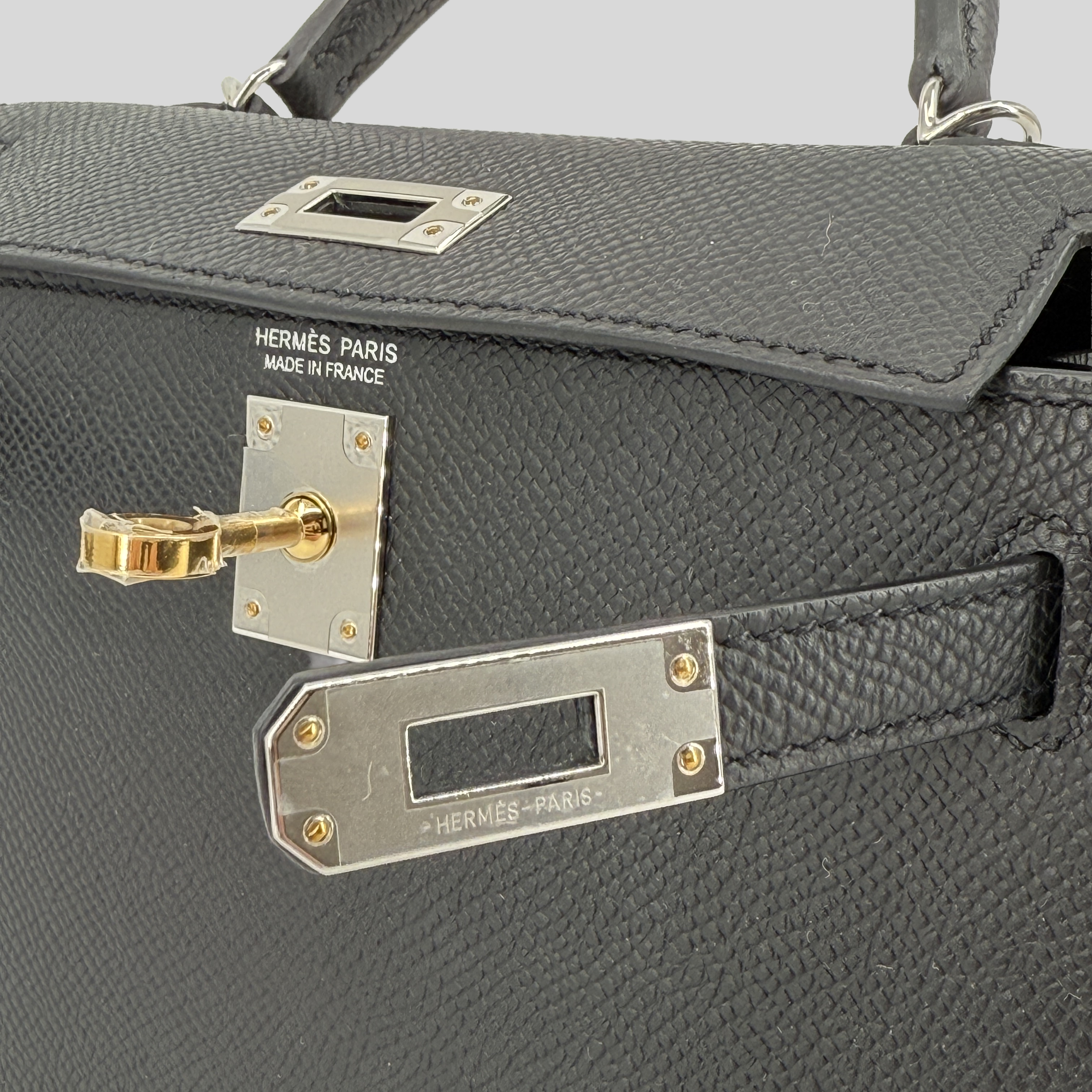 Hermès Mini Kelly Black Epsom Electrum Hardware