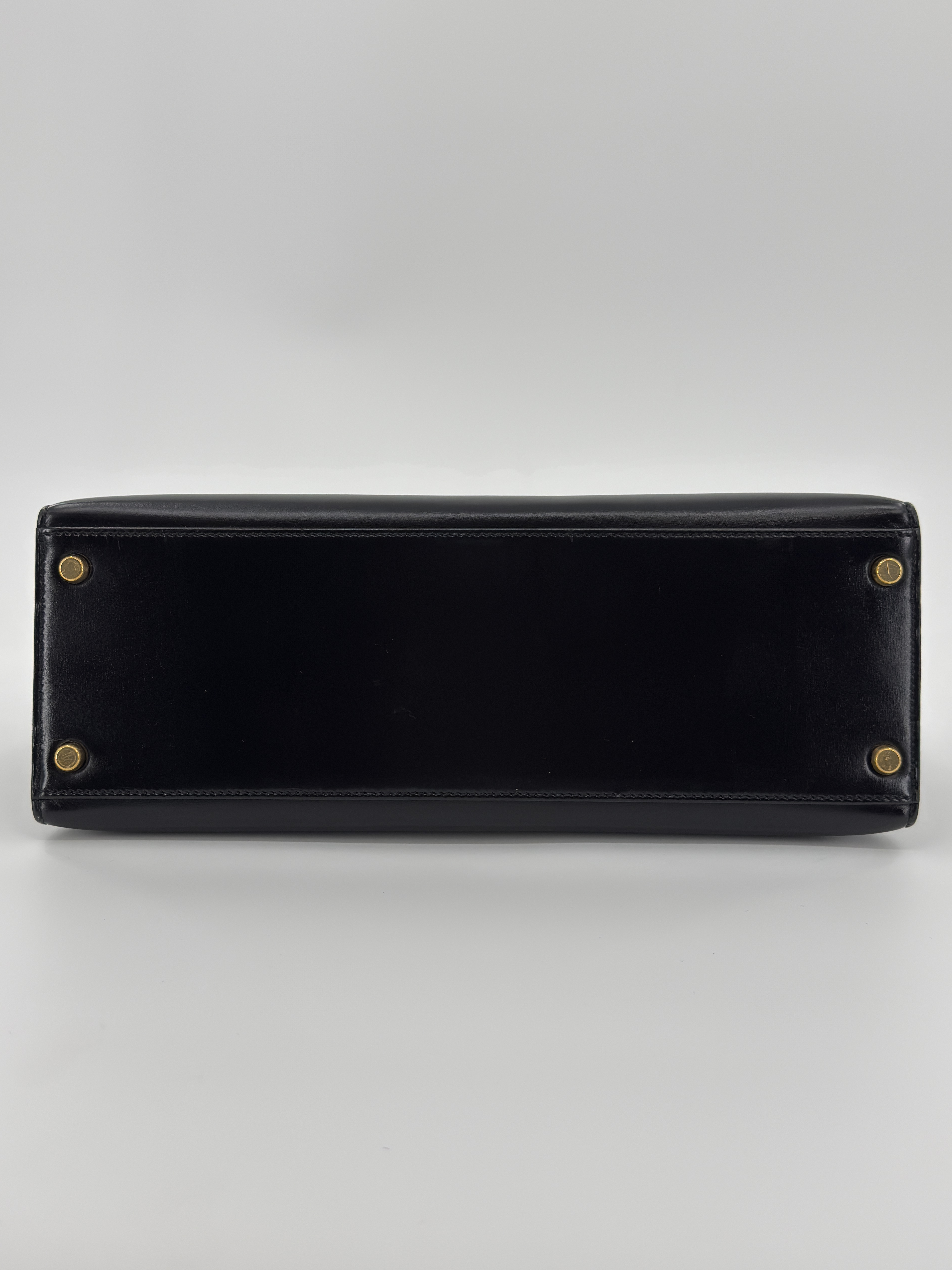 Hermès Kelly 32 Sellier Black Box Leather