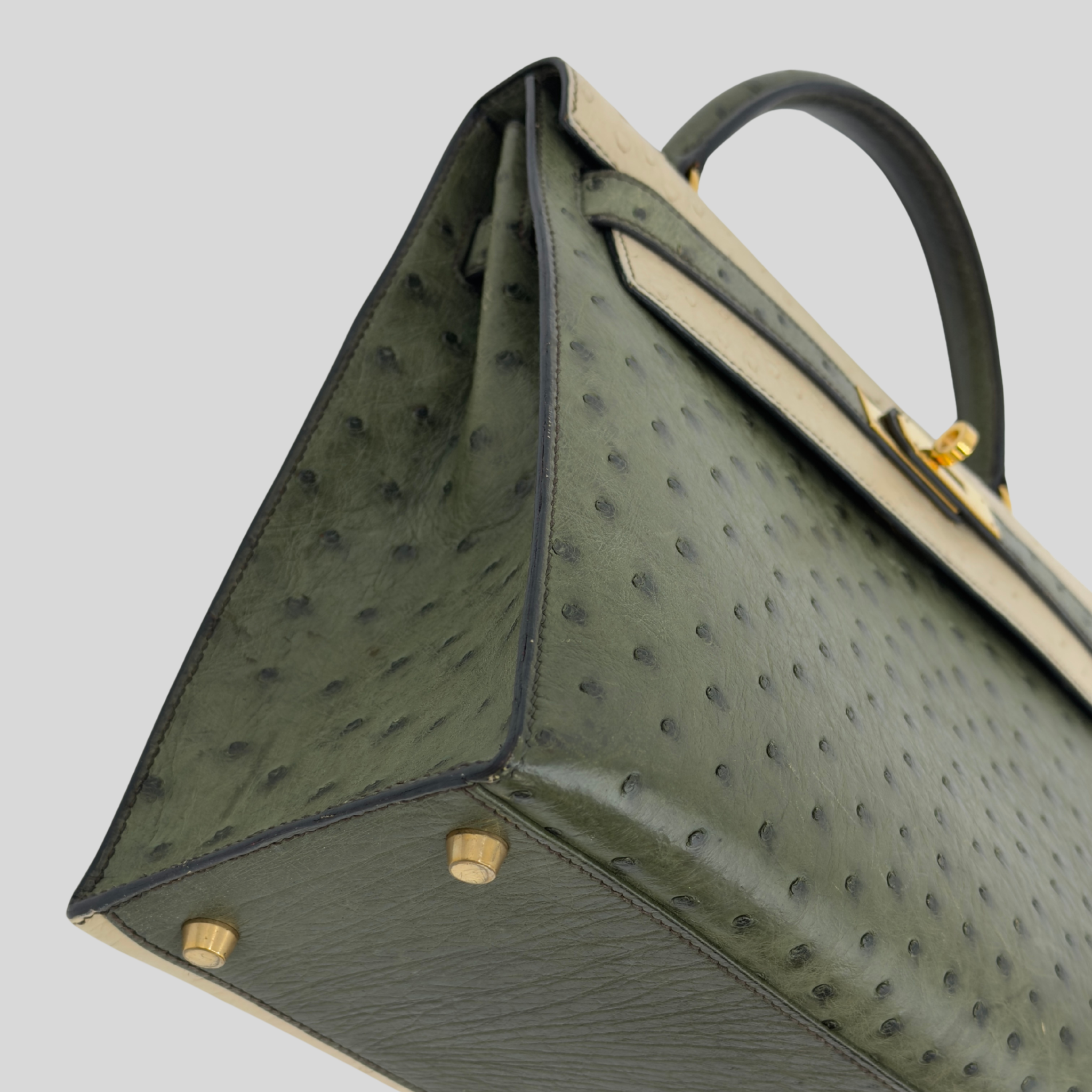 Hermès Rare Kelly 32 Vert Olive and Parchemin Ostrich Leather Gold Hardware | Randolph Goods