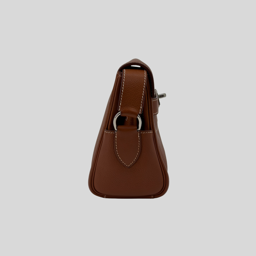 Hermès Messenger PM Fauve Barenia Faubourg Leather Palladium Hardware | Randolph Goods