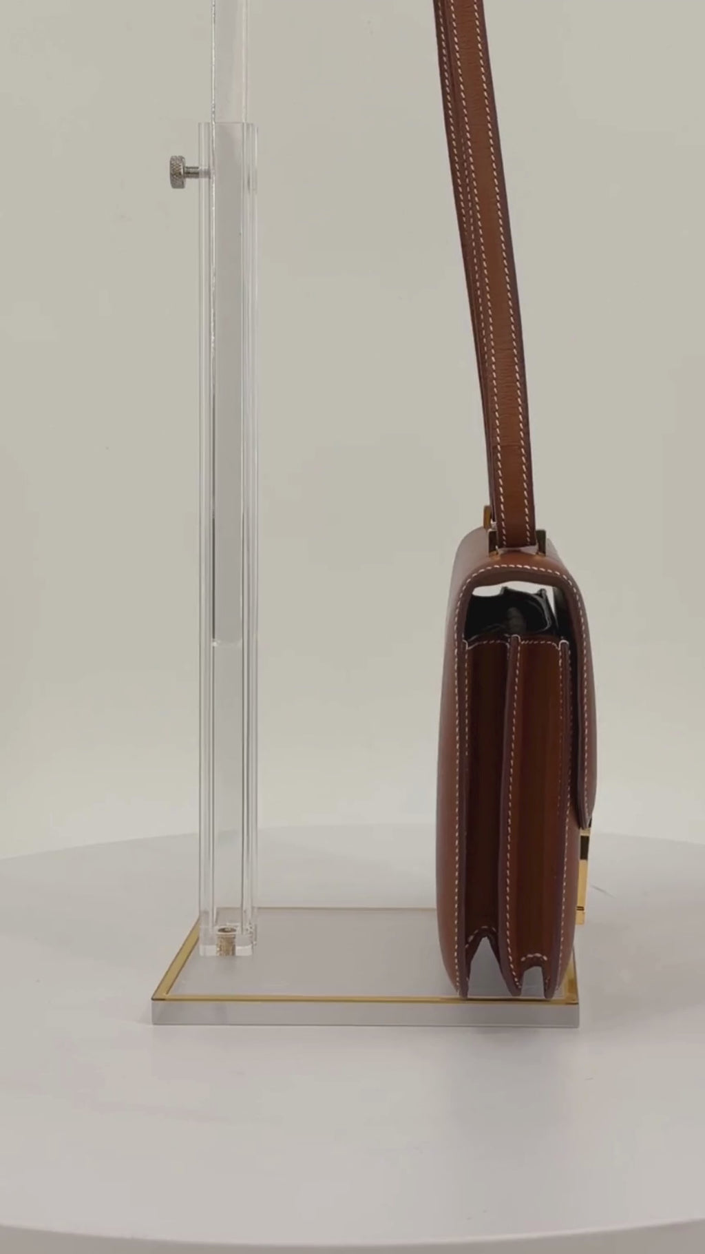 Hermès Constance 18 Fauve Barenia Gold Hardware | Randolph Goods